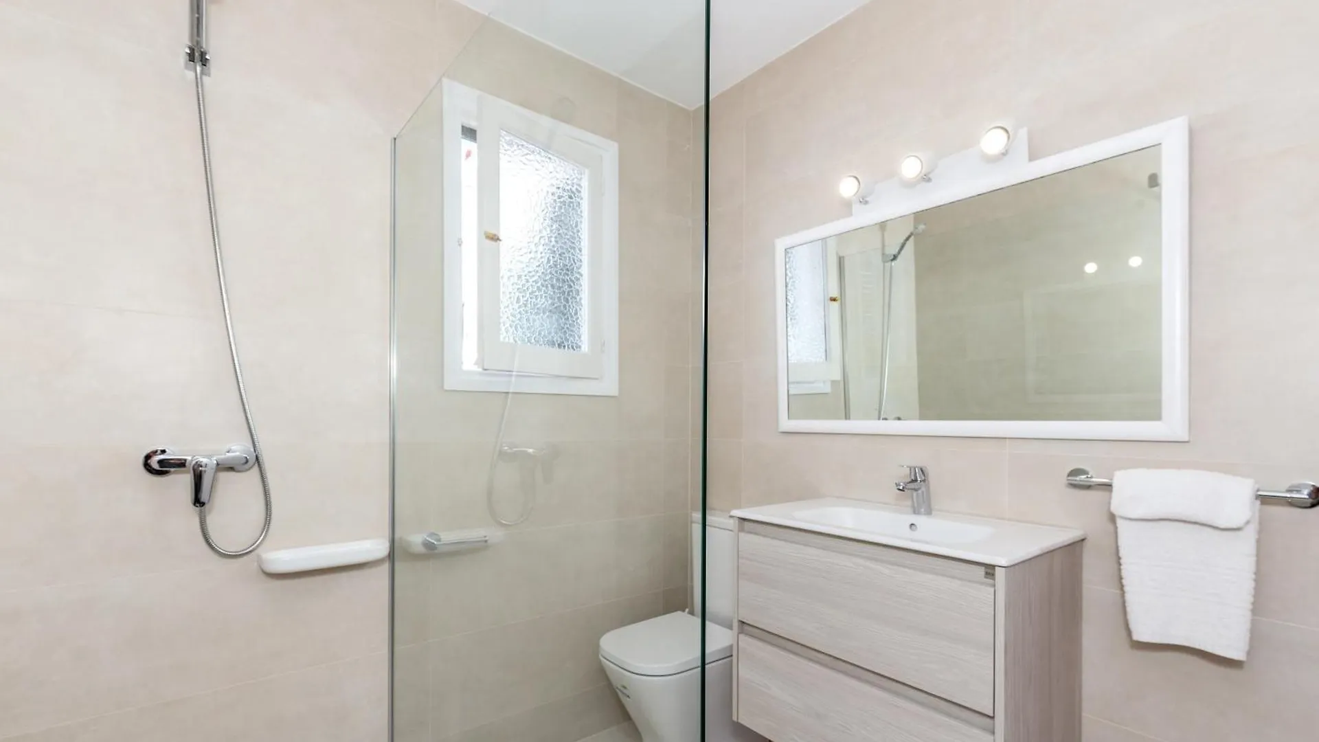 Casa Joana Cap D'Artrutx Apartment Cala'N Bosch  Spain